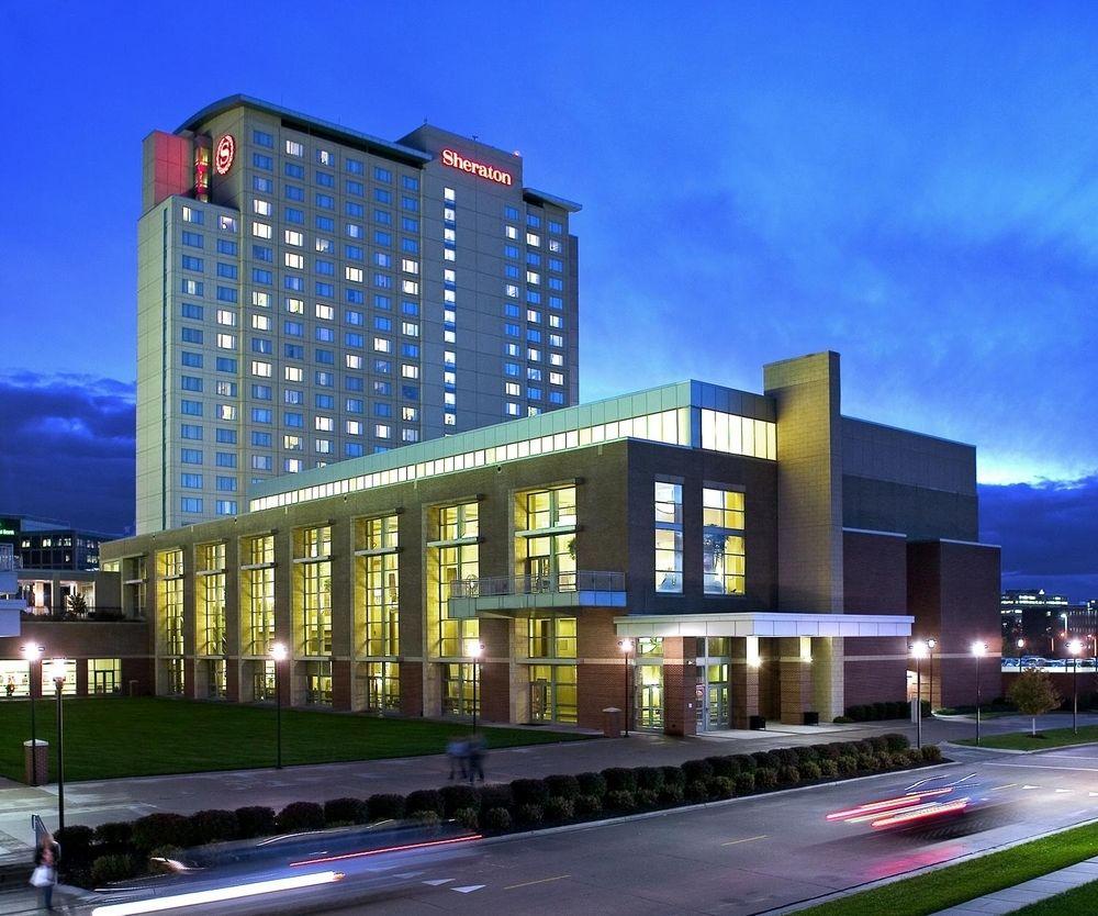 Sheraton Overland Park Hotel At The Convention Center Экстерьер фото