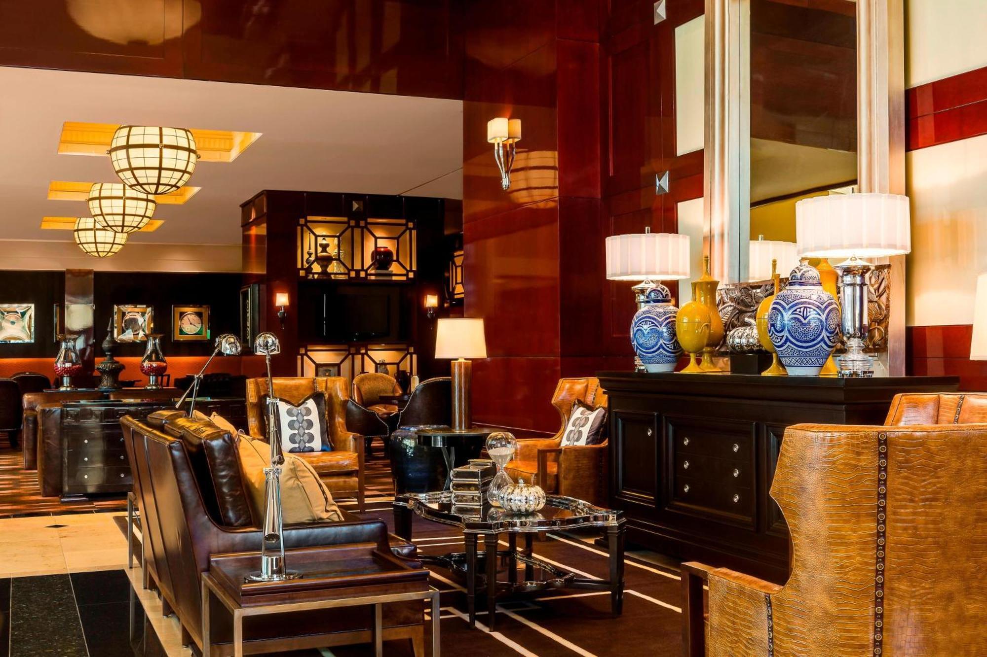 Sheraton Overland Park Hotel At The Convention Center Экстерьер фото
